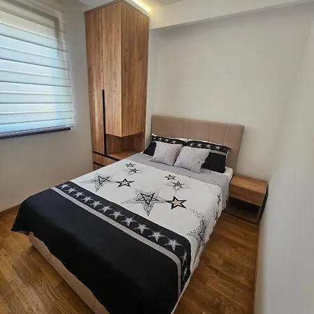 Twins View Apartment *